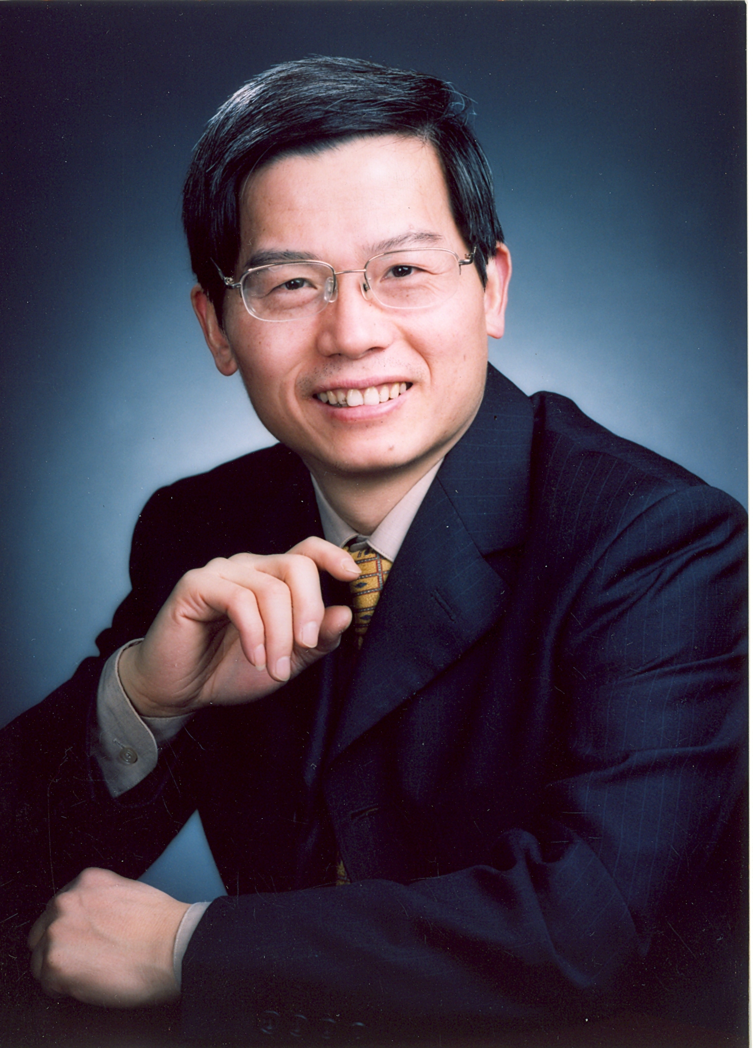 西北大學(xué)創(chuàng)新論壇第一千零七十講：碳納米籠——能源存儲(chǔ)和轉(zhuǎn)換的新平臺(tái)